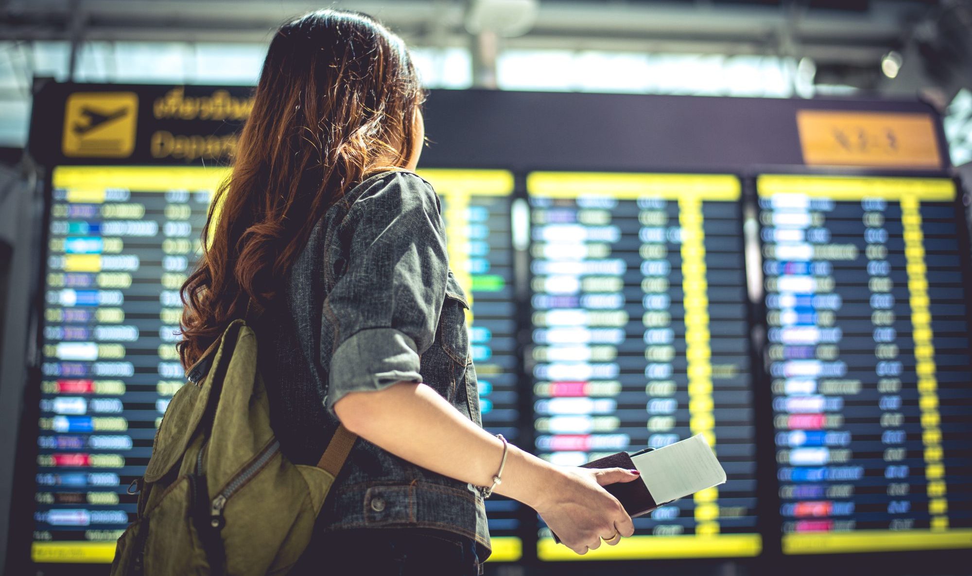 Can You Travel While Your Immigration Case Is Still Pending?
